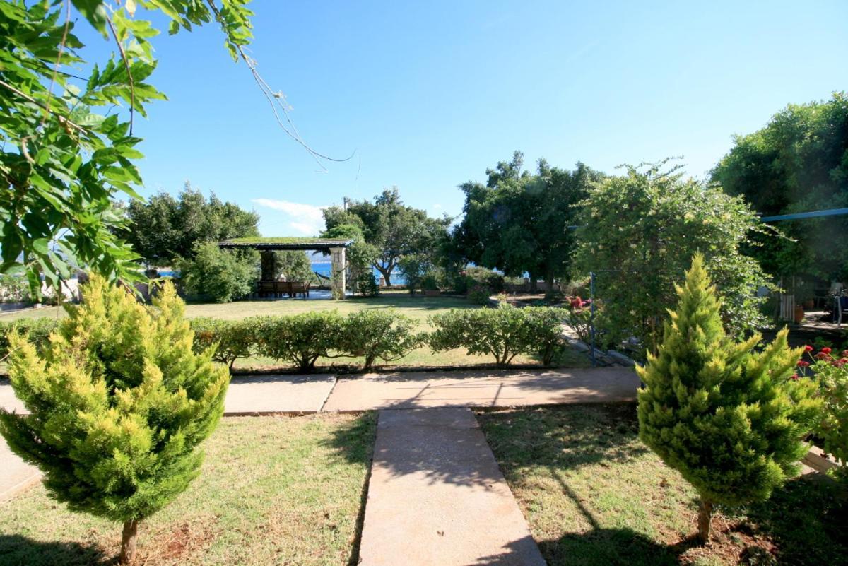 Seaside, Relaxing Family House With Playground! Villa Lavrys 4 Marathi  Bagian luar foto